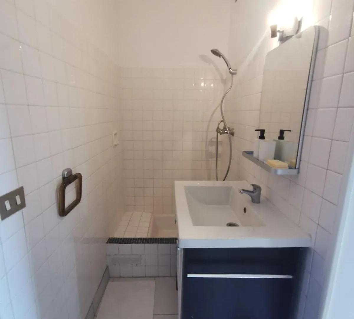 Eiffel Tower, Seine River, Private Apartment, Pont De L'Alma, 2 Min Walk 巴黎 法国